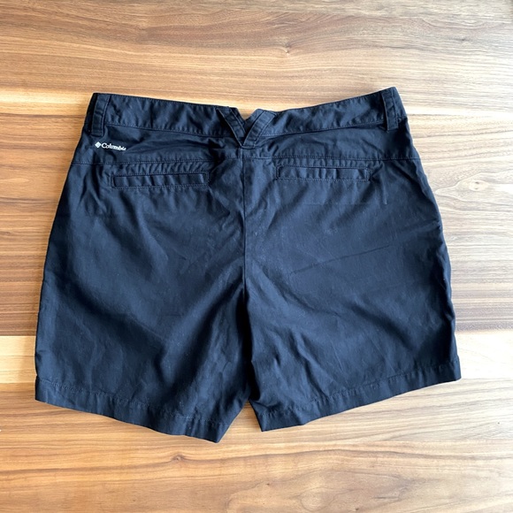 *Summer Clearout* Columbia Black Cotton Shorts - Picture 5 of 8